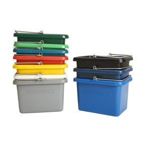 GEERPRES 10LT BUCKET – ROTATION MOULDED B WITH STEEL HANDLE