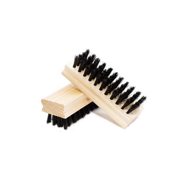 ARROW SHOE BRUSH – WOODEN BACK